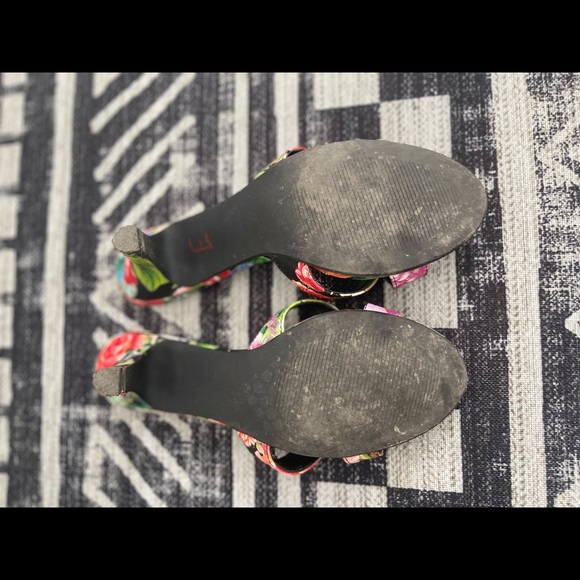 Summer kitten heel mules - Picture 3 of 3